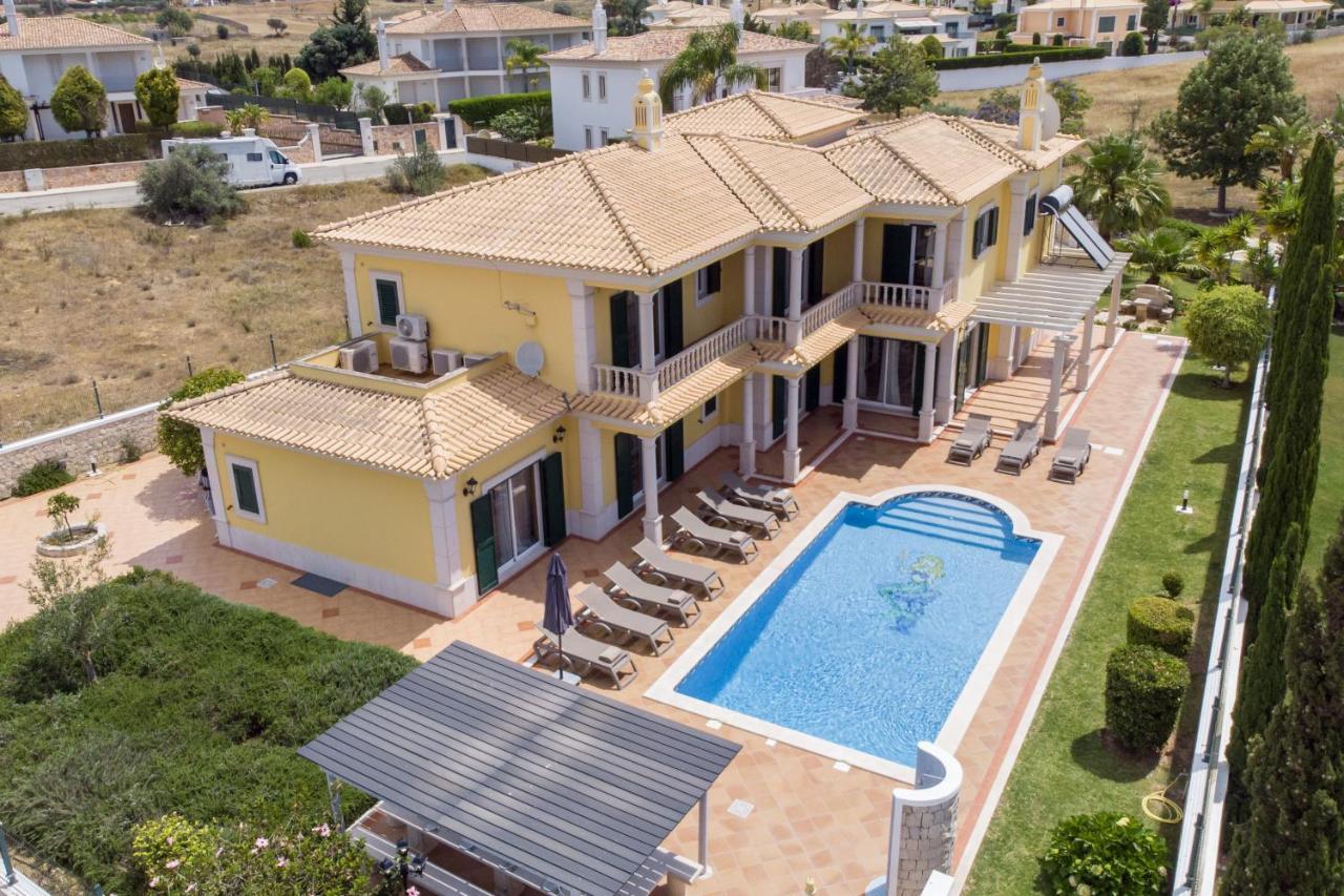Villa Iris *